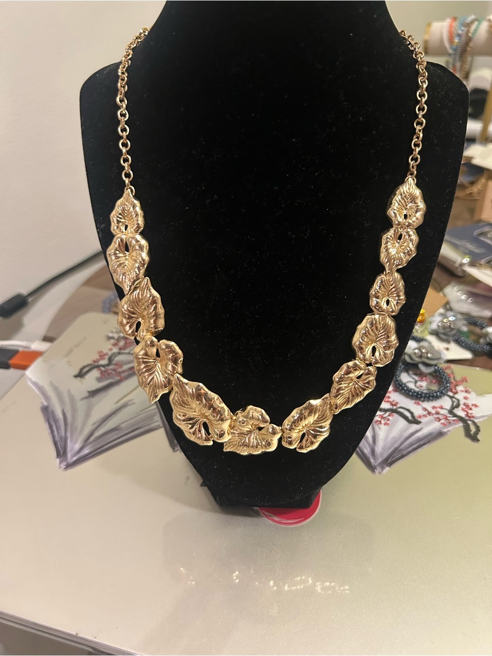 Gold Floral Petal Link Necklace